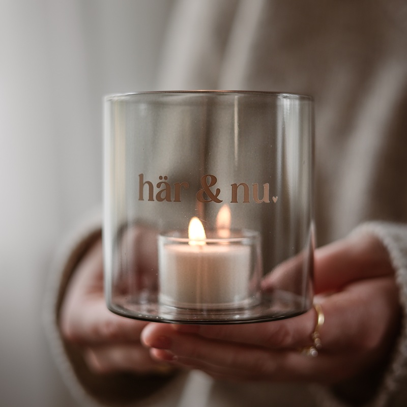 Här & Nu – Ljuslykta från Majas Cottage