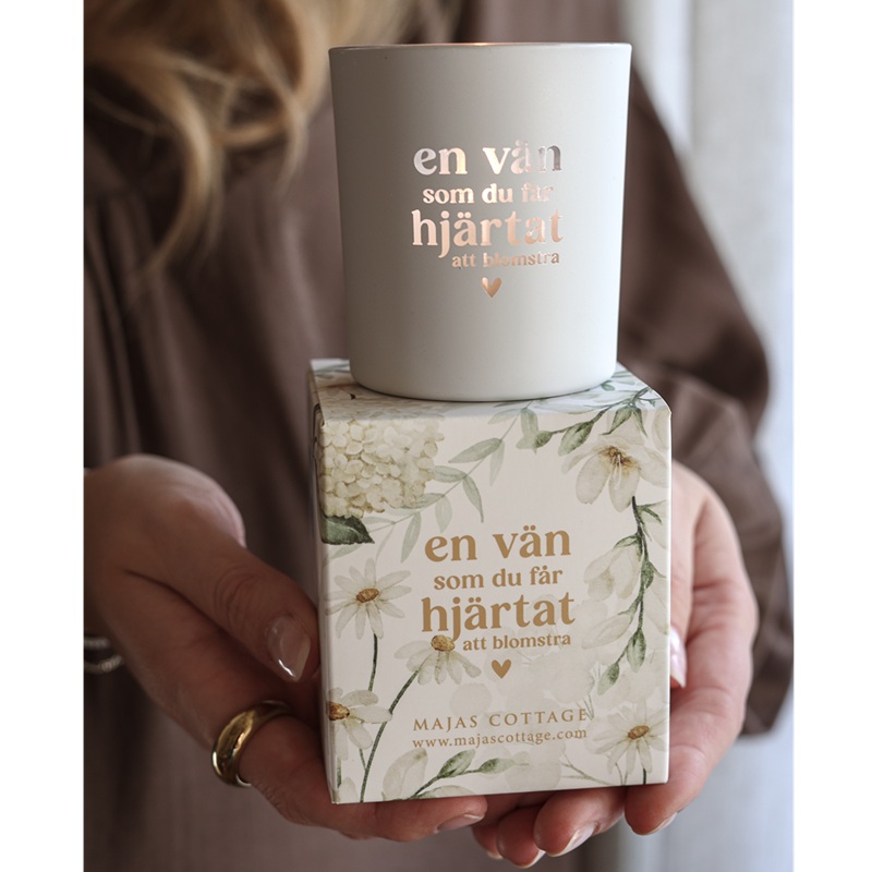 Majas lykta En vän som du får hjärtat att blomstra