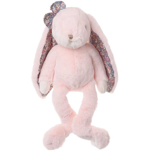 Kaninen Strawberry från Bukowski Design gosedjur. Kaninen är i ljusljusrosa med blommiga inneröron och blommig rosett vid ena örat. 