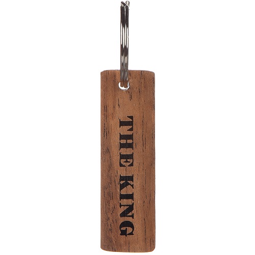 Nyckelring i trä (brun) med text: The King