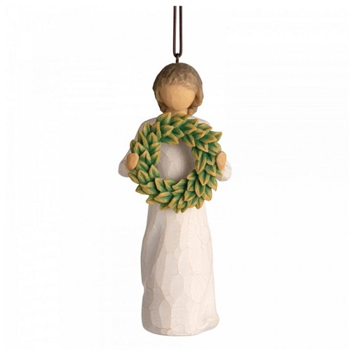 Mangolia en hängande figur som håller en grön krans ca 11,5 cm hög från willow tree