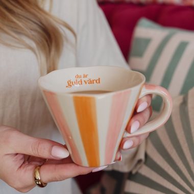 <span class="jp_product_title">Mugg Du är guld värd</span>